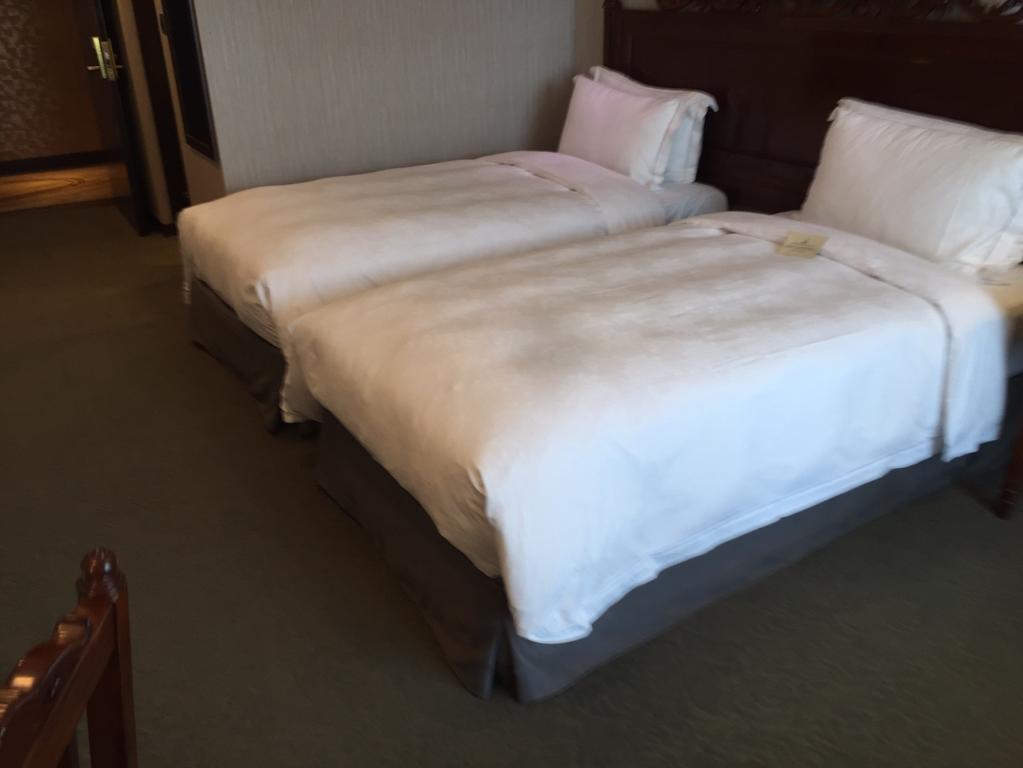 Royal Seasons Hotel Taichung‧Zhongkang Экстерьер фото